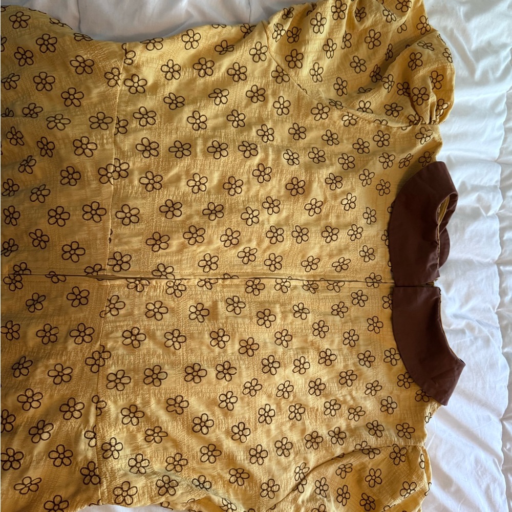 Yellow Floral Asymmetrical Dress with Peter Pan Collar - honey/bumble bee vibes - Picture 5 of 8